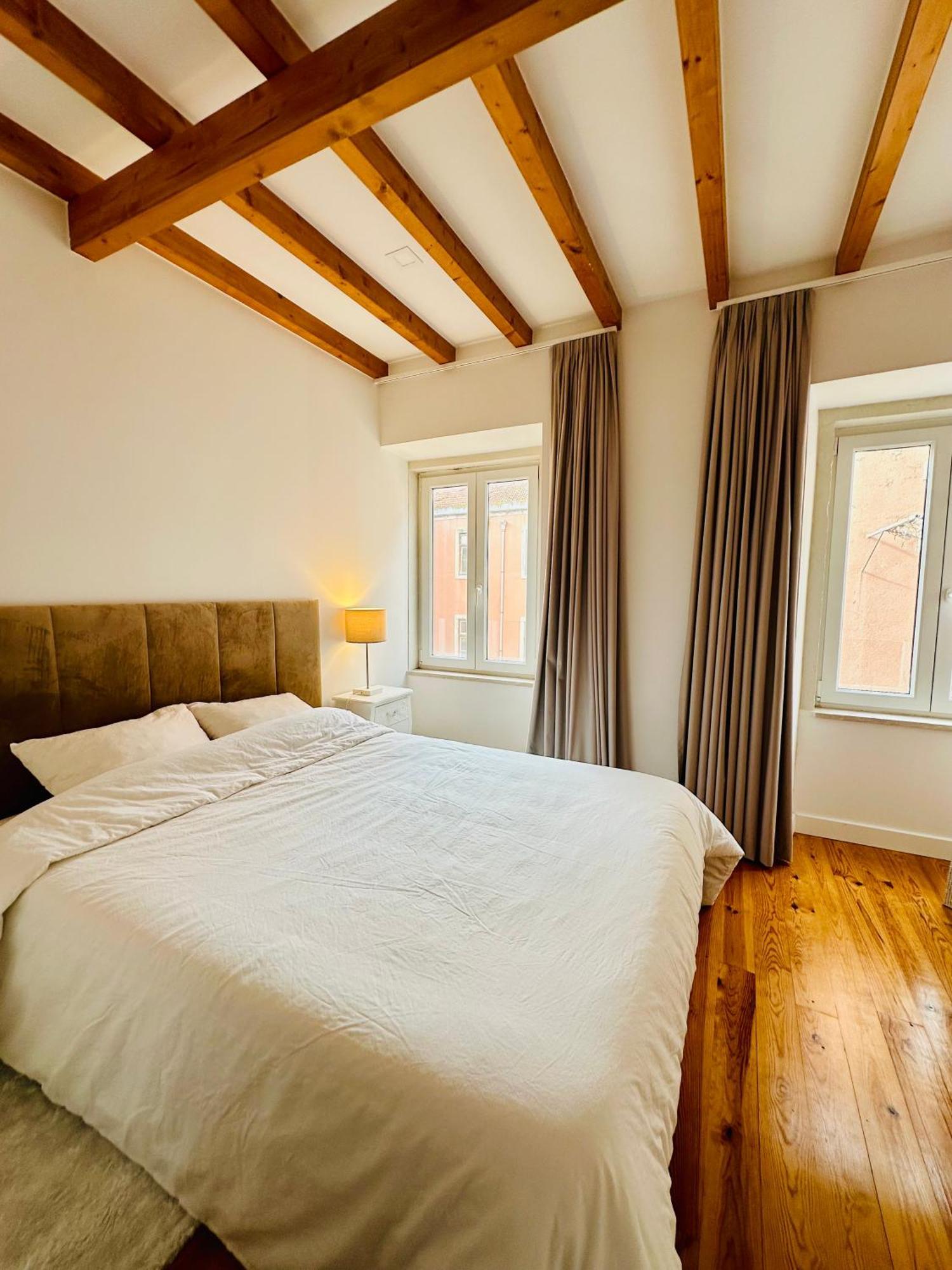Castle Suites Lissabon Exterior foto