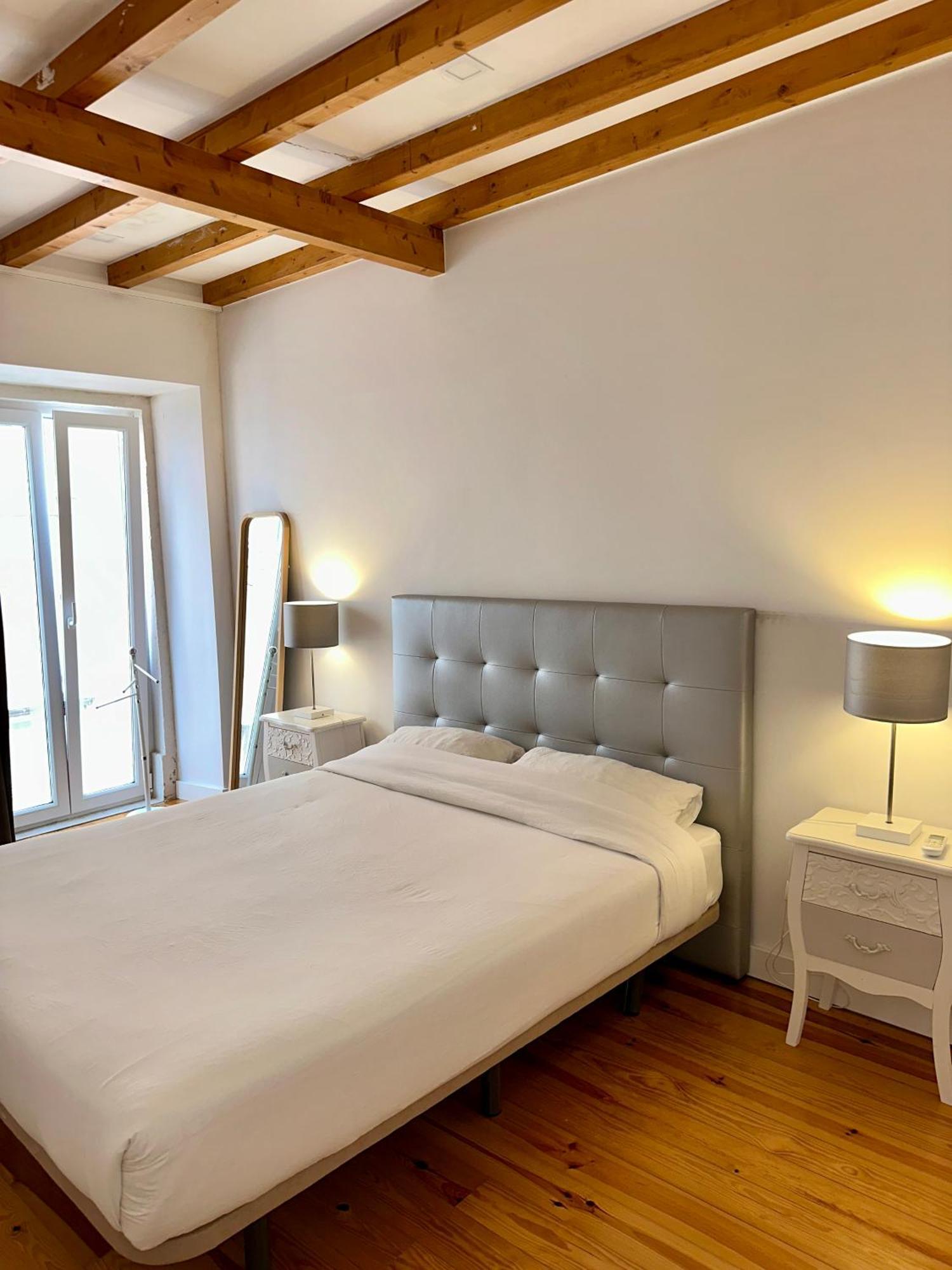 Castle Suites Lissabon Exterior foto